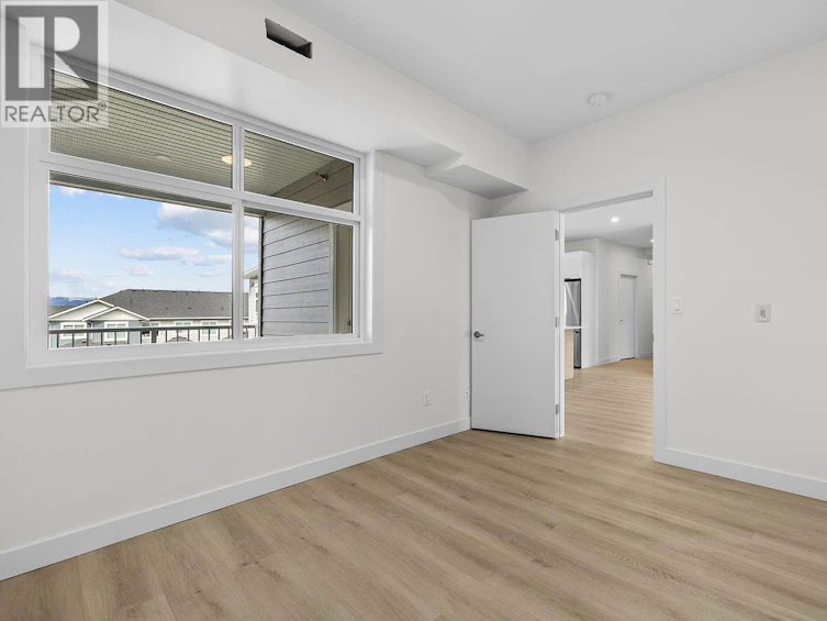 204-5300 Main Street, Kelowna, BC, V1W 0C1 - 29