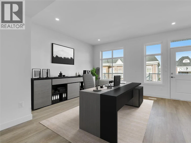 118-5300 Main Street, Kelowna, BC, V1W 0C1