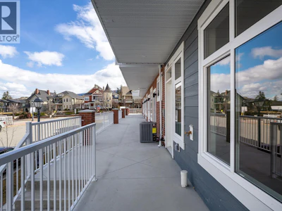118-5300 Main Street - 4