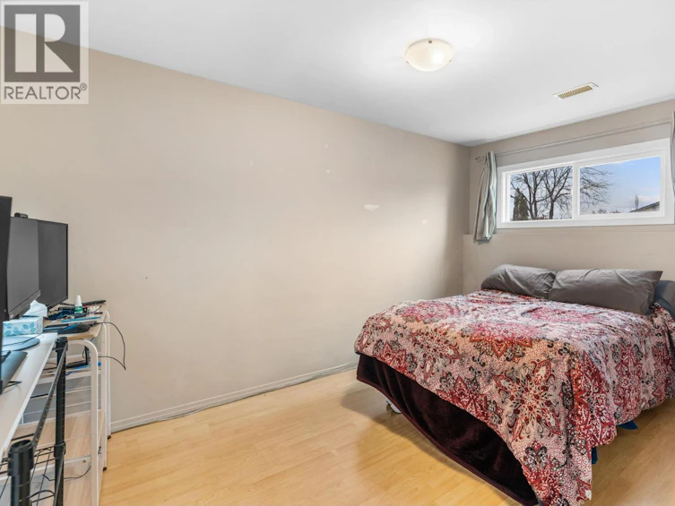 2641 Springfield Road, Kelowna, BC, V1X 1B9 - 33
