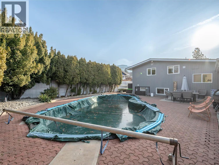 151 Secrest Place, Penticton, BC, V2A 3R2 - 41