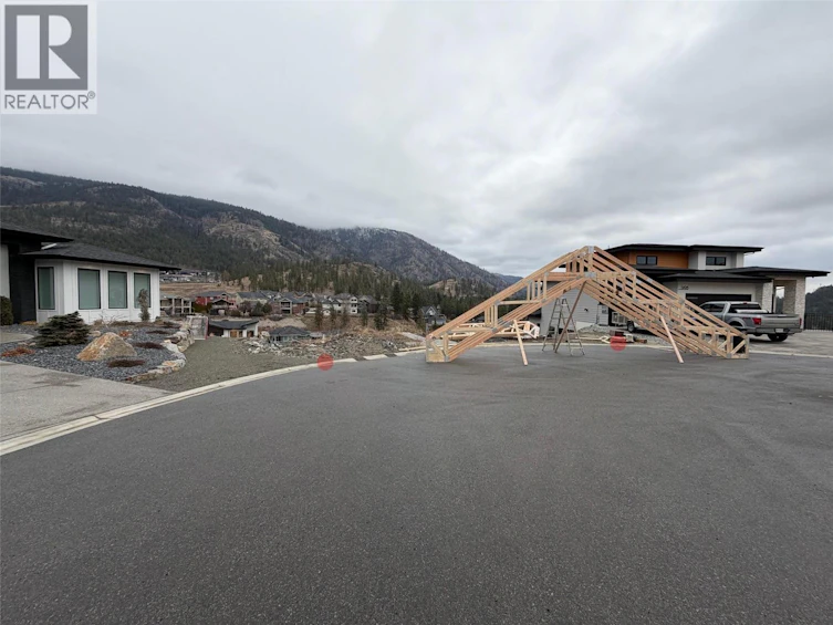 2500 Pinnacle Ridge Drive, West Kelowna, BC, V4T 0E3 - 3