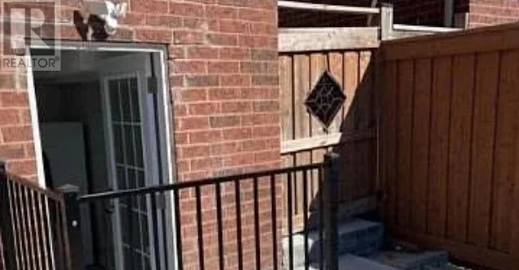 BSMT-24 Baby Pointe Trail, Brampton, ON, L7A 0W3