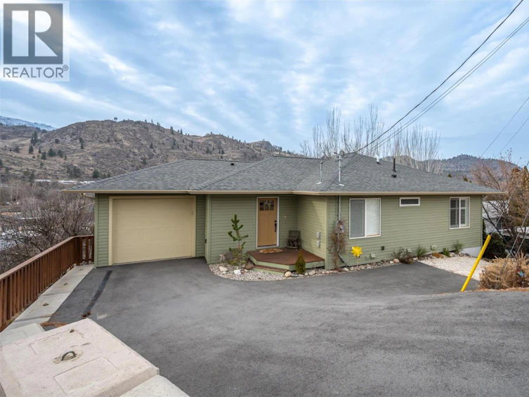 6654 Bellevue Drive, Oliver, BC, V0H 1T4