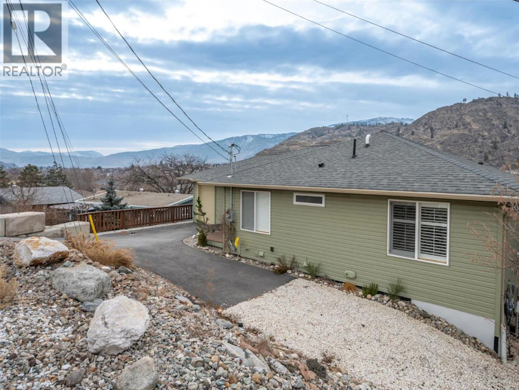 6654 Bellevue Drive, Oliver, BC, V0H 1T4 - 66