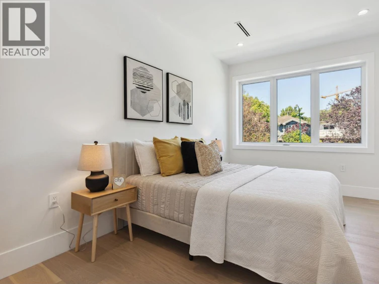 1-2244 E 11th Avenue, Vancouver, BC, V5N 1Z6 - 19