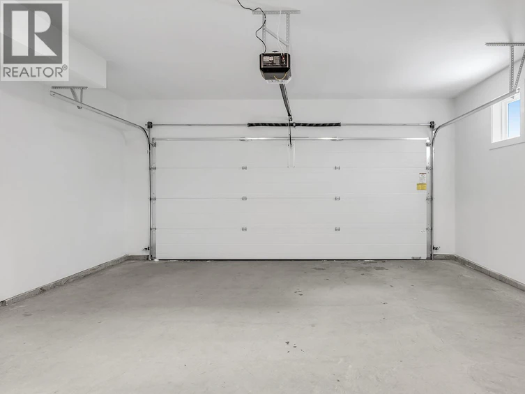 106-5300 Main Street, Kelowna, BC, V1W 0C1 - 36