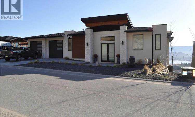 1843 Diamond View Drive