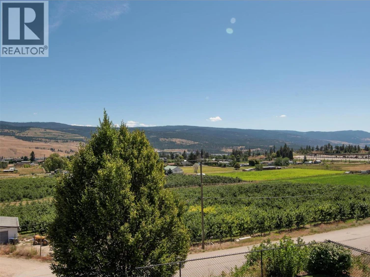 9761 Crofton Road, Lake Country, BC, V4V 2S1 - 18