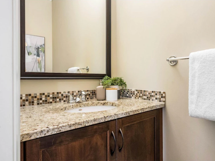 2-5882 Cowichan Street, Chilliwack, BC, V2R 0G8 - 23