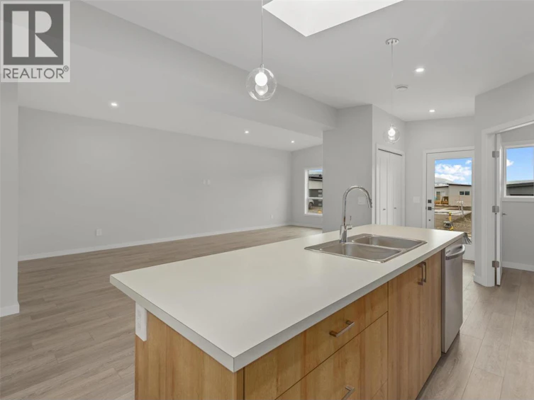 190-8900 Jim Bailey Road, Kelowna, BC, V4V 1E5 - 13
