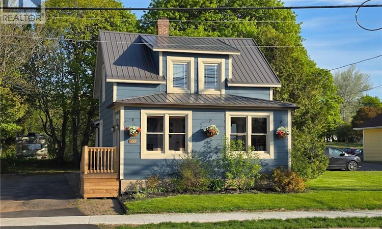 455 Main Street