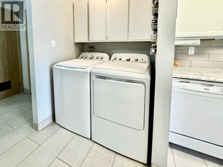 308-195 W Warren Ave Street, Penticton, BC, V2A 3N1 - 4