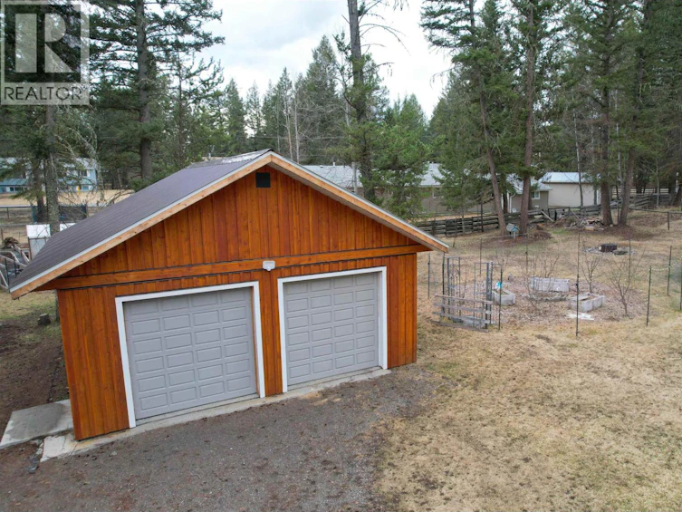 5040 Hansen Court, 108 Mile Ranch, BC, V0K 2Z0 - 12
