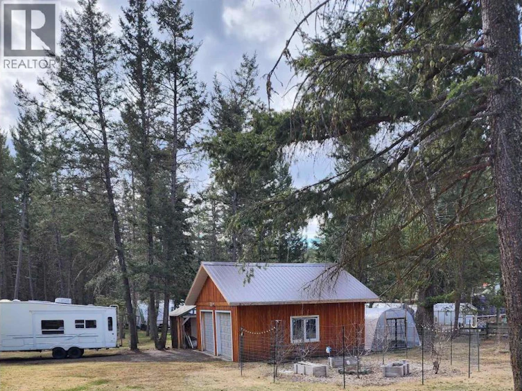 5040 Hansen Court, 108 Mile Ranch, BC, V0K 2Z0 - 6