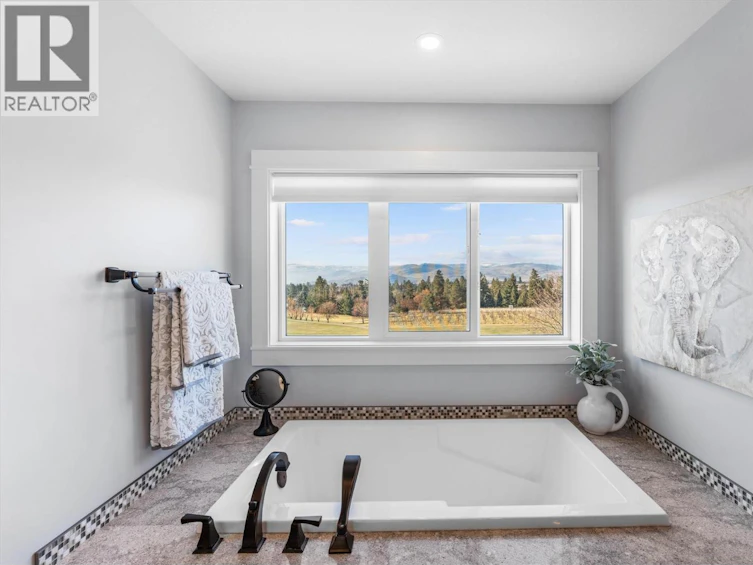 5393 East Vernon Road, Vernon, BC, V1B 3J7 - 42