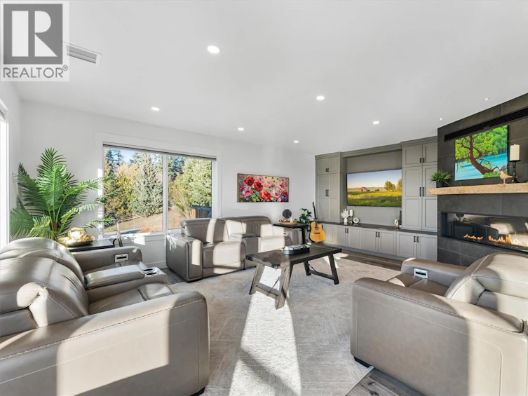 5393 East Vernon Road, Vernon, BC, V1B 3J7 - 21