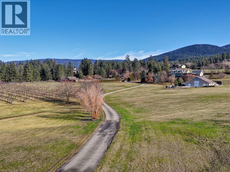 5393 East Vernon Road, Vernon, BC, V1B 3J7 - 8