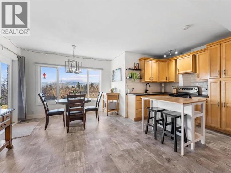 5393 East Vernon Road, Vernon, BC, V1B 3J7 - 48