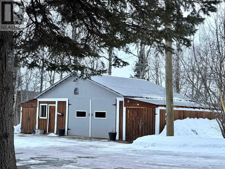7671 Rutherford Road, Bridge Lake, BC, V0K 1E0 - 33