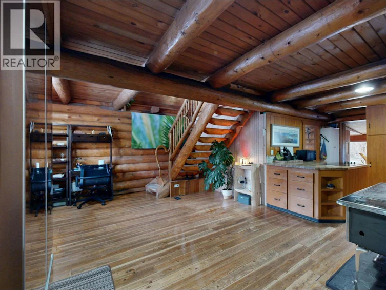 7671 Rutherford Road, Bridge Lake, BC, V0K 1E0 - 16