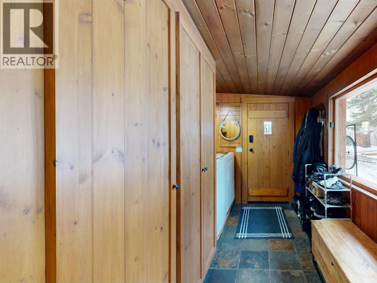 7671 Rutherford Road, Bridge Lake, BC, V0K 1E0 - 17