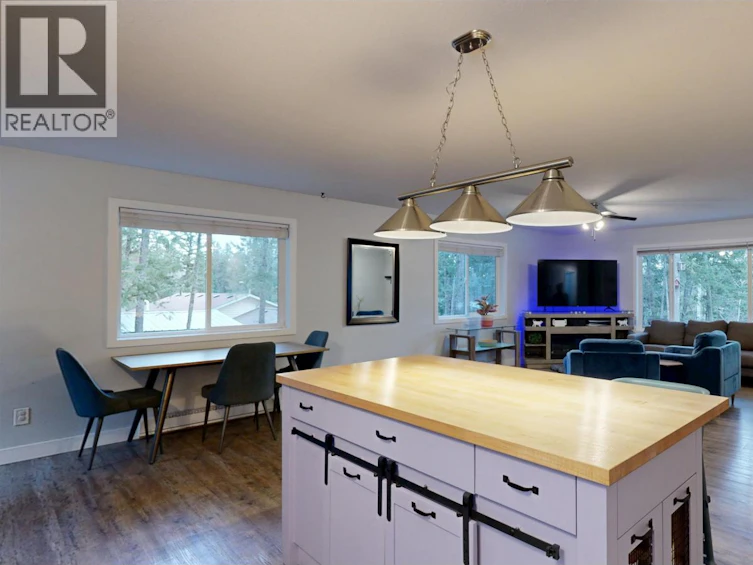 4887 Gloinnzun Crescent, 108 Mile Ranch, BC, V0K 2Z0 - 25