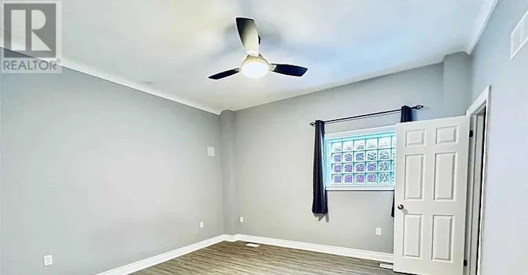 A-528 Lincoln Street, Welland, ON, L3B 4P2 - 8