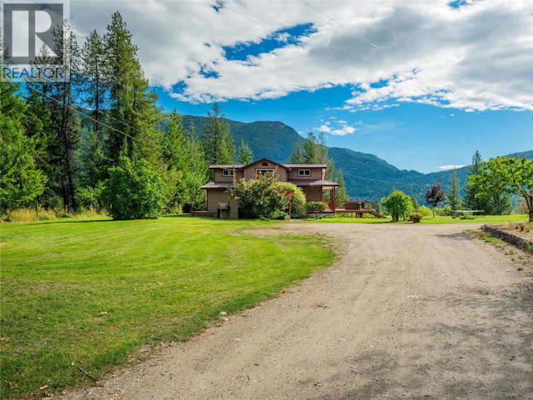 2396 Nault Road, Castlegar, BC, V1N 4T5 - 51