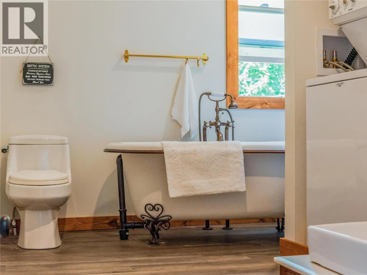 2396 Nault Road, Castlegar, BC, V1N 4T5 - 47