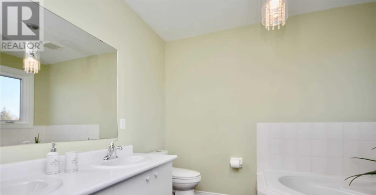 UPPER-251 Livingstone Street W, Barrie, ON, L4N 6Z4 - 16