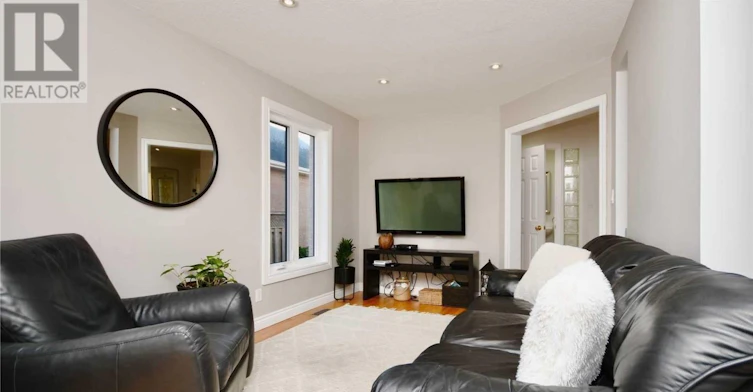 UPPER-251 Livingstone Street W, Barrie, ON, L4N 6Z4 - 12