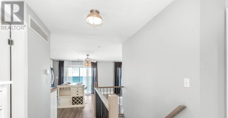 18-1/2 Lakeshore Drive, Hamilton, ON, L8E 5C6 - 29