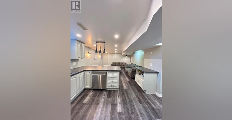 LOWER-15 Hildegard Drive, Hamilton, ON, L8K 5S1 - 8