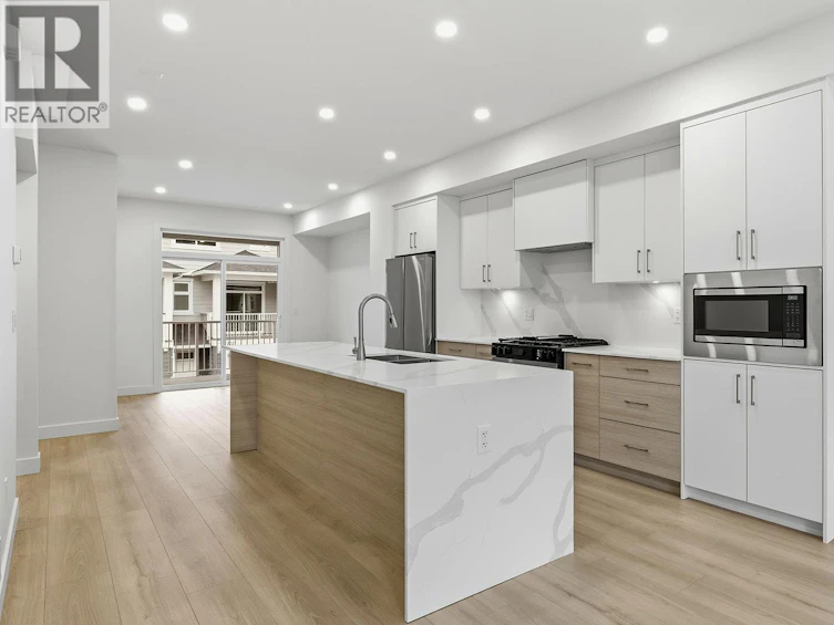 114-5300 Main Street, Kelowna, BC, V1W 0C1 - 6