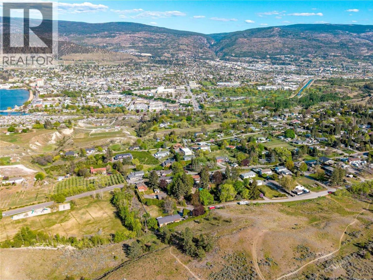 1214 Lambert Drive, Penticton, BC, V2A 8Y5 - 18