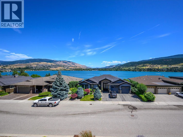 7934 Graystone Drive, Coldstream, BC, V1B 4A9 - 40