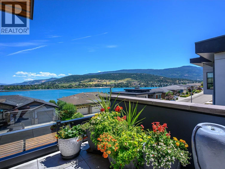 7934 Graystone Drive, Coldstream, BC, V1B 4A9 - 38