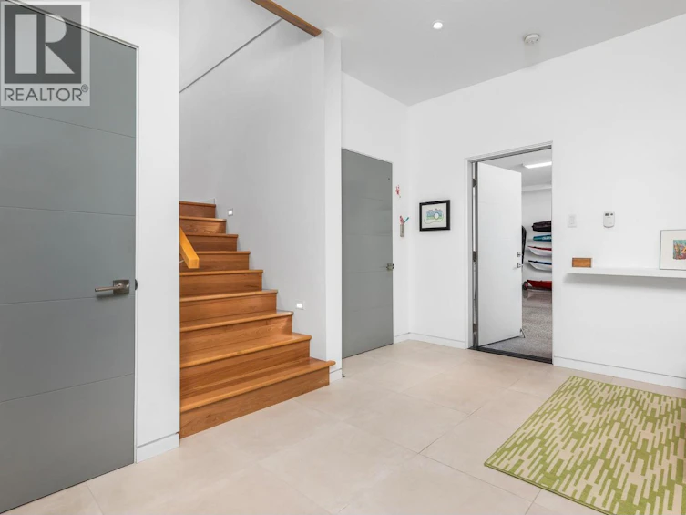7934 Graystone Drive, Coldstream, BC, V1B 4A9 - 54