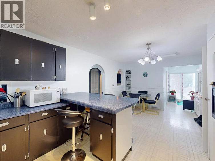 5186 Mackinnon Road, Peachland, BC, V0H 1X2 - 60