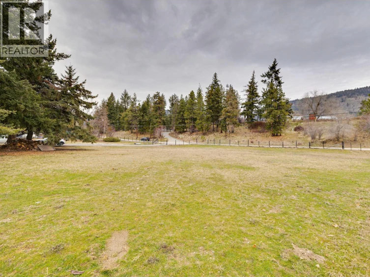 5186 Mackinnon Road, Peachland, BC, V0H 1X2 - 16