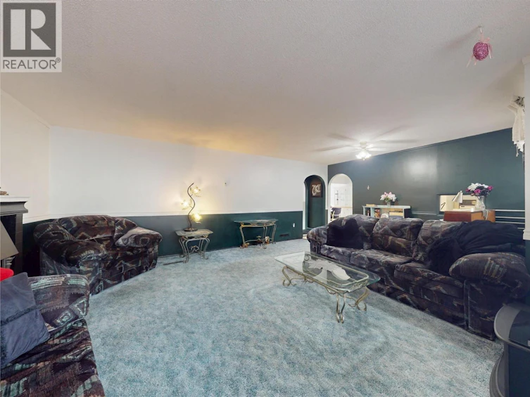 5186 Mackinnon Road, Peachland, BC, V0H 1X2 - 40