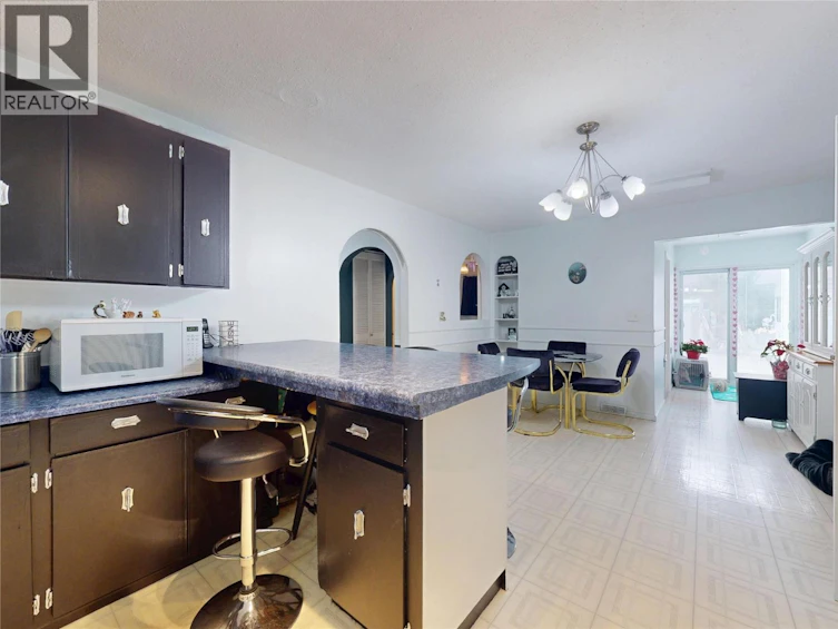 5186 Mackinnon Road, Peachland, BC, V0H 1X2 - 23