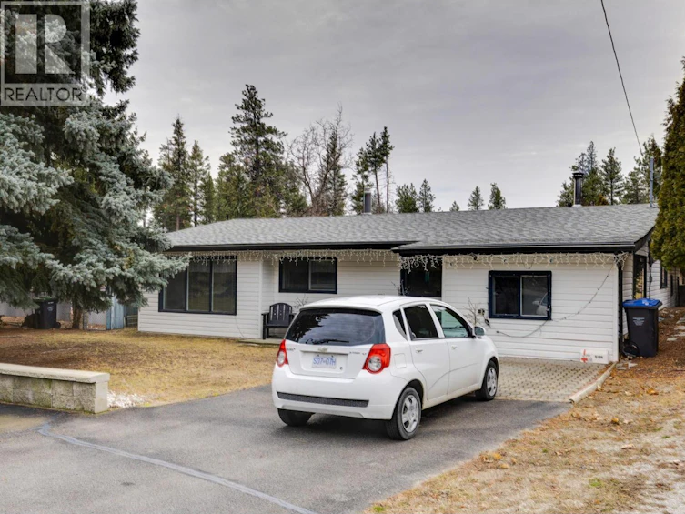 5186 Mackinnon Road, Peachland, BC, V0H 1X2 - 4