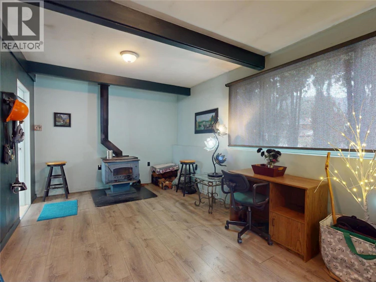 5186 Mackinnon Road, Peachland, BC, V0H 1X2 - 34