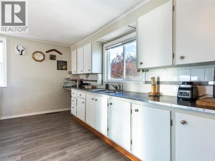 356 Tingley Street, Ashcroft, BC, V0K 1A0 - 11