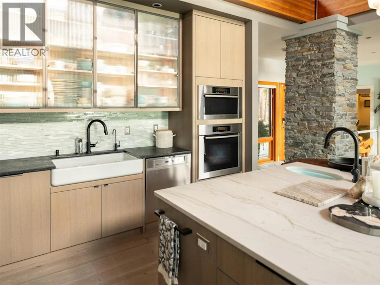 125 & 126-9845 Eastside Road, Vernon, BC, V1H 1Z2 - 20