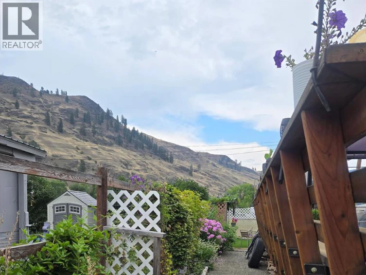 3-925 Thirteenth Avenue, Midway, BC, V0H 1M0 - 8