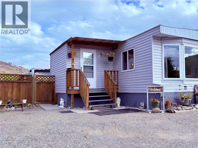 3-925 Thirteenth Avenue, Midway, BC, V0H 1M0 - 3