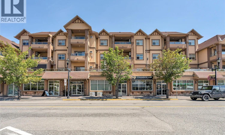 206-13615 N Victoria Road